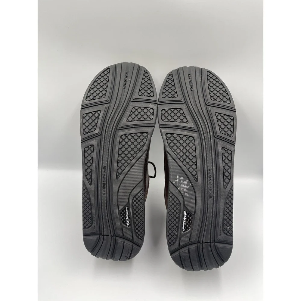 New Balance mens leather